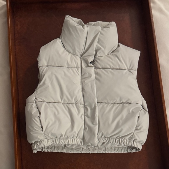 COATED PUFFER VEST Zara XS - Picture 6 of 8